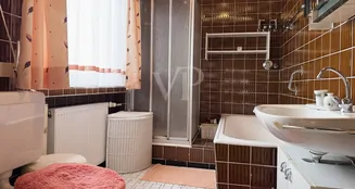 von_poll_real_estate_property_25108009_image_21