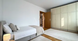 von_poll_real_estate_property_25108009_image_6