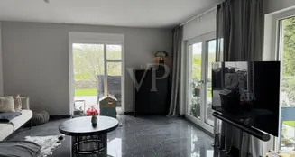 von_poll_real_estate_property_26108004_image_4
