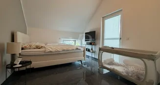 von_poll_real_estate_property_26108004_image_5