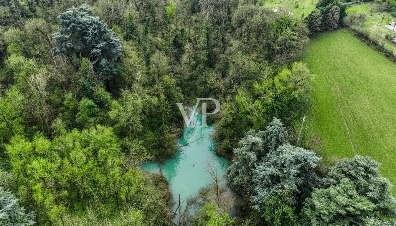 Charmanter Ansitz in den Hügeln von Parma - Zwischen Natur, Eleganz und zeitloser Ruhe
