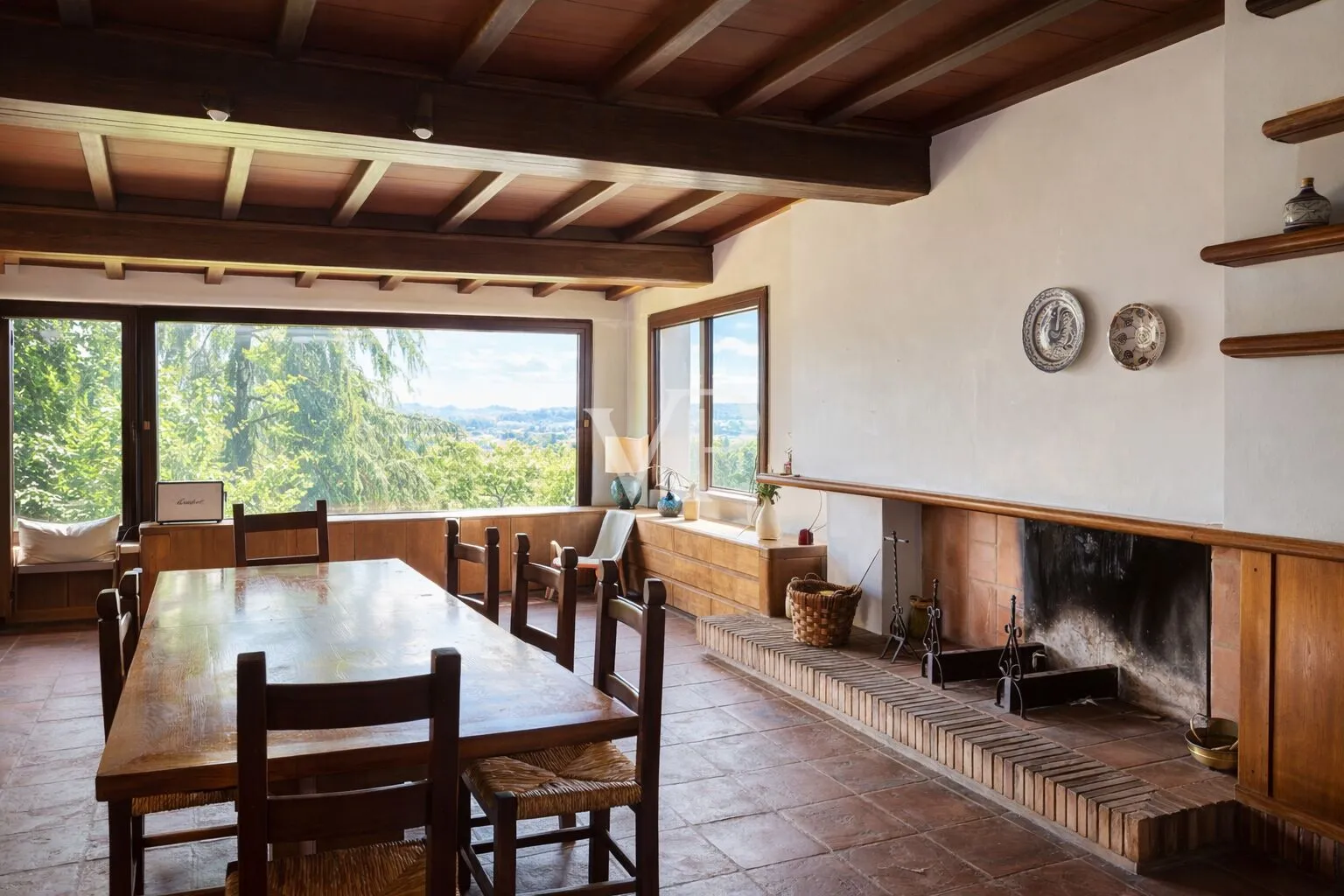 Historische Villa mit Panoramapool