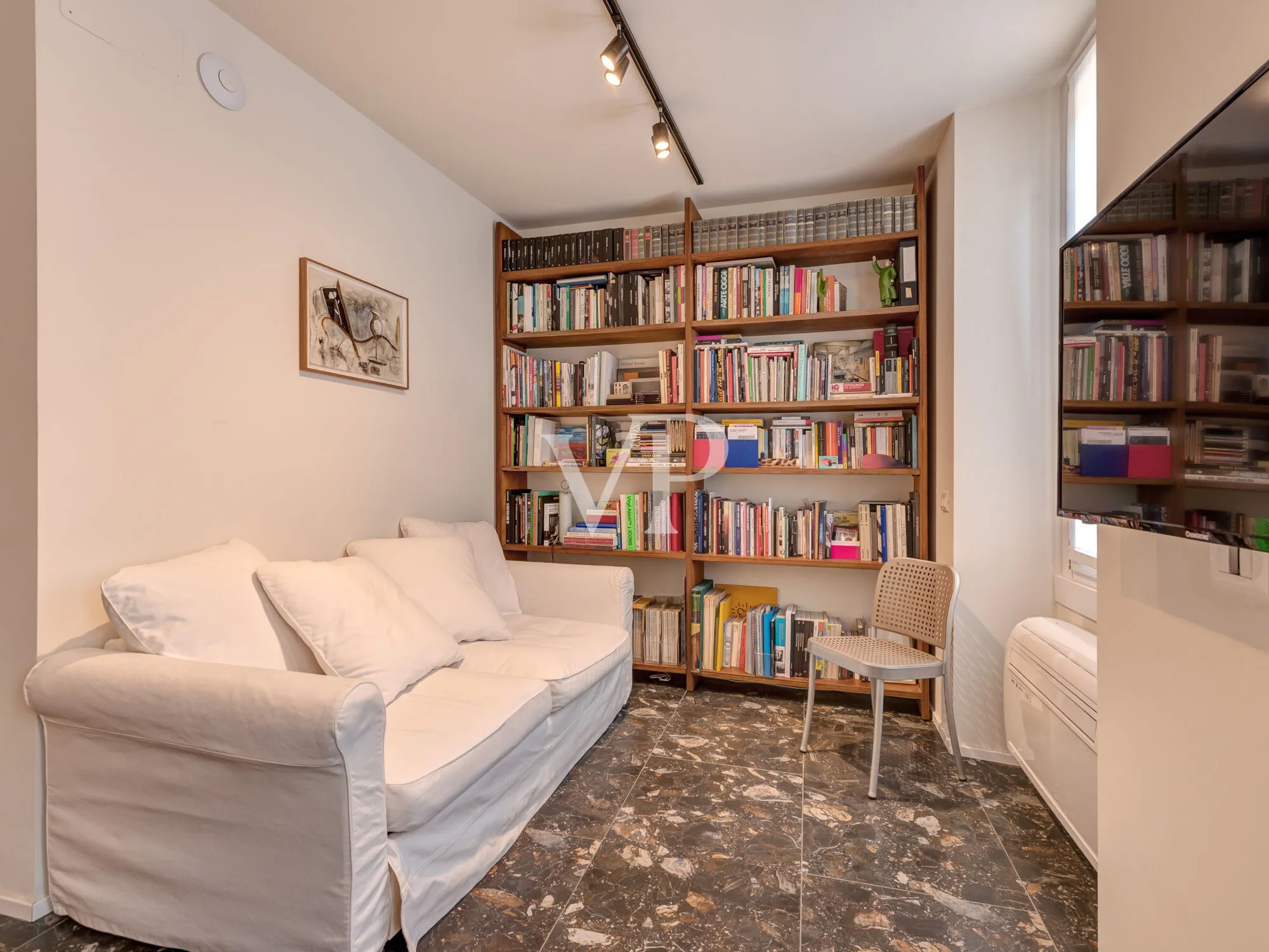 Cernobbio, Comer See: Repräsentatives Stadthaus zu verkaufen