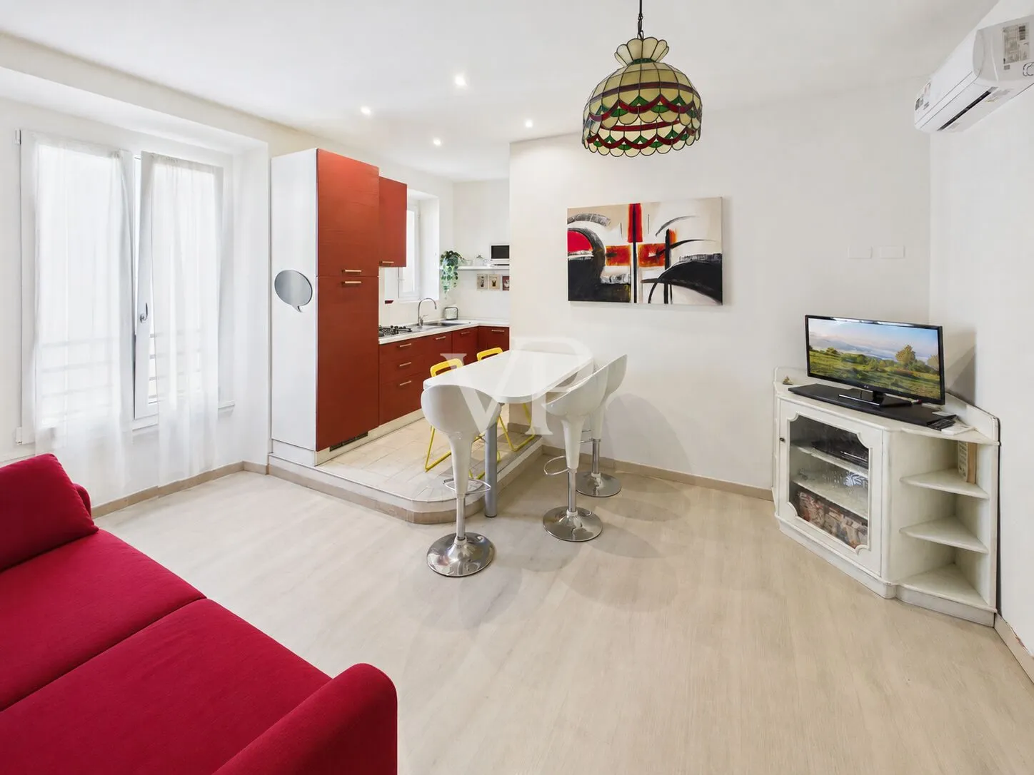 Hübsche Zweizimmerwohnung, frei ab 10. Oktober – Navigli