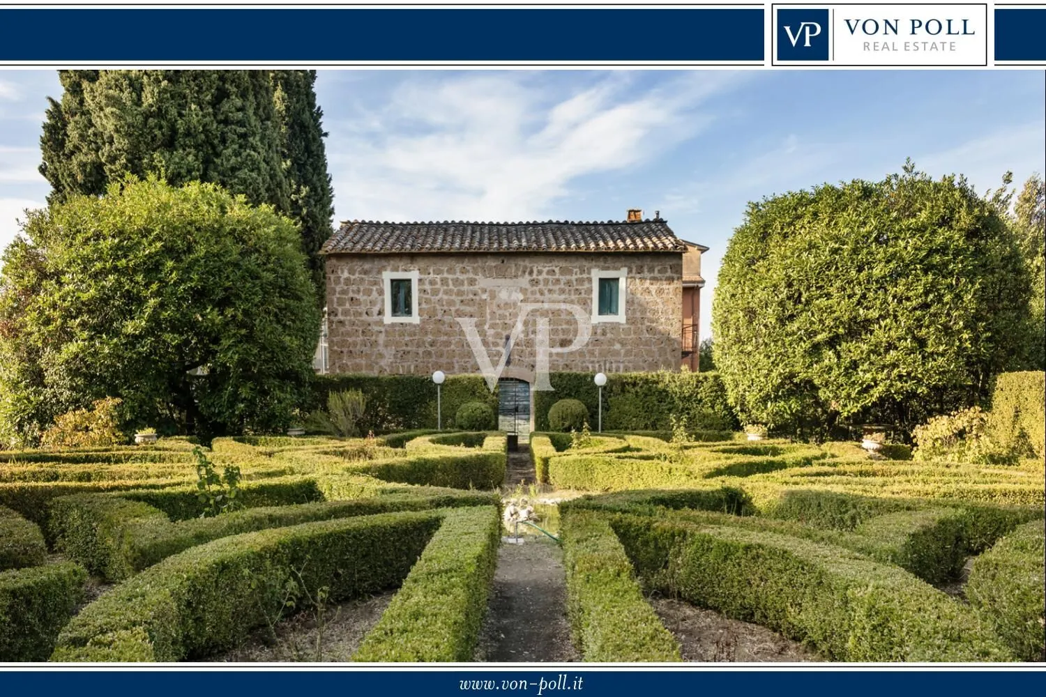Magnifica Villa settecentesca da ristrutturare nel cuore della Tuscia Viterbese