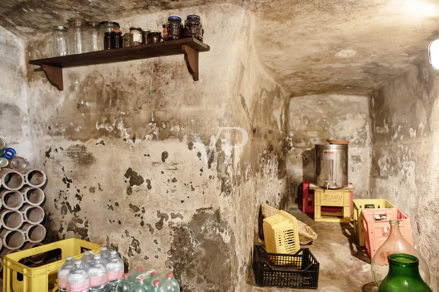 Prestigioso casale storico nel cuore della Tuscia