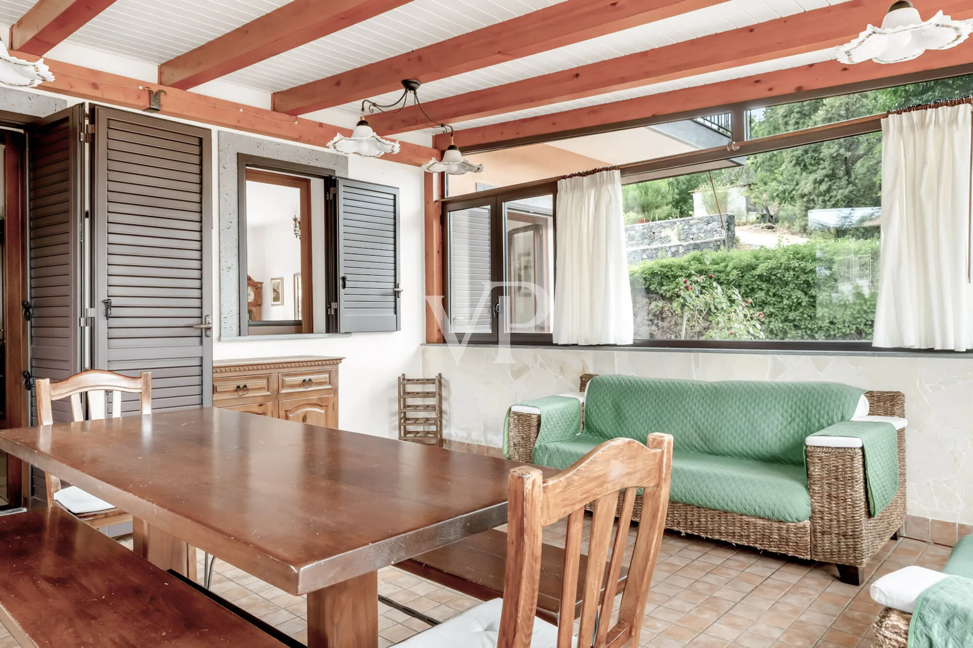Freistehendes Haus mit Garten und Blick auf den Ätna