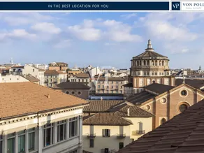 Elegant five-room apartment with a terrace, on two levels on Corso Magenta