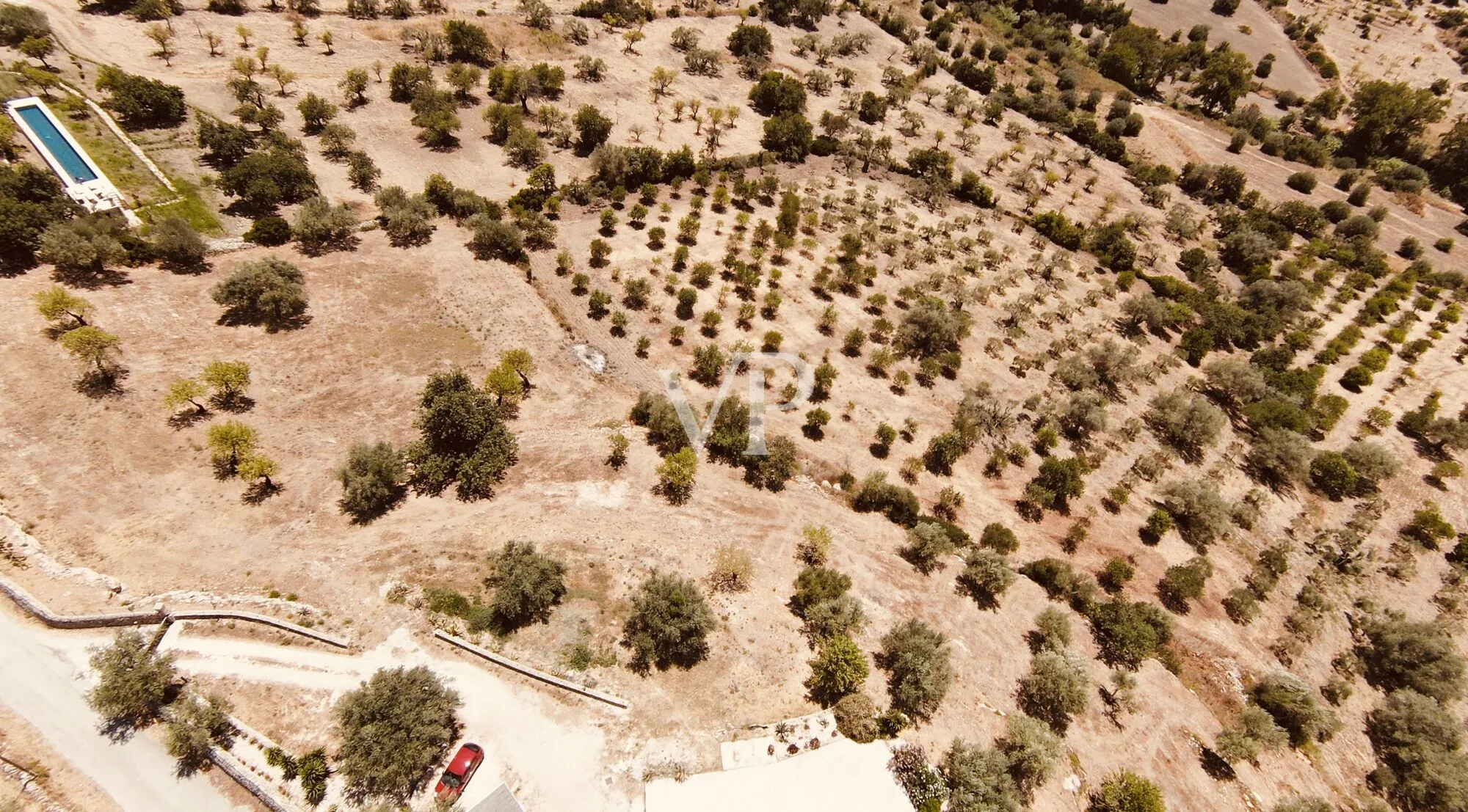 Esclusivo casale di campagna situato a soli quattro chilometri da Noto, la capitale del Barocco