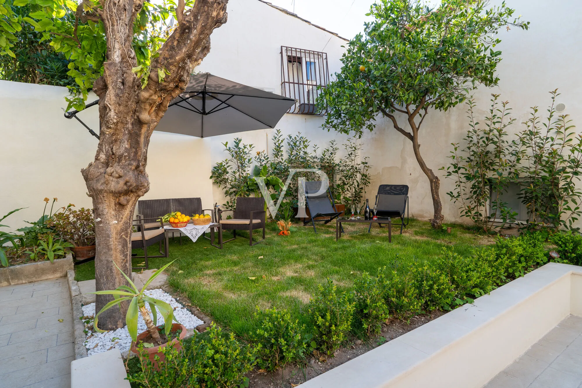 Exclusive, Renovated Historic Mansion from 1890 – A Unique Investment Opportunity