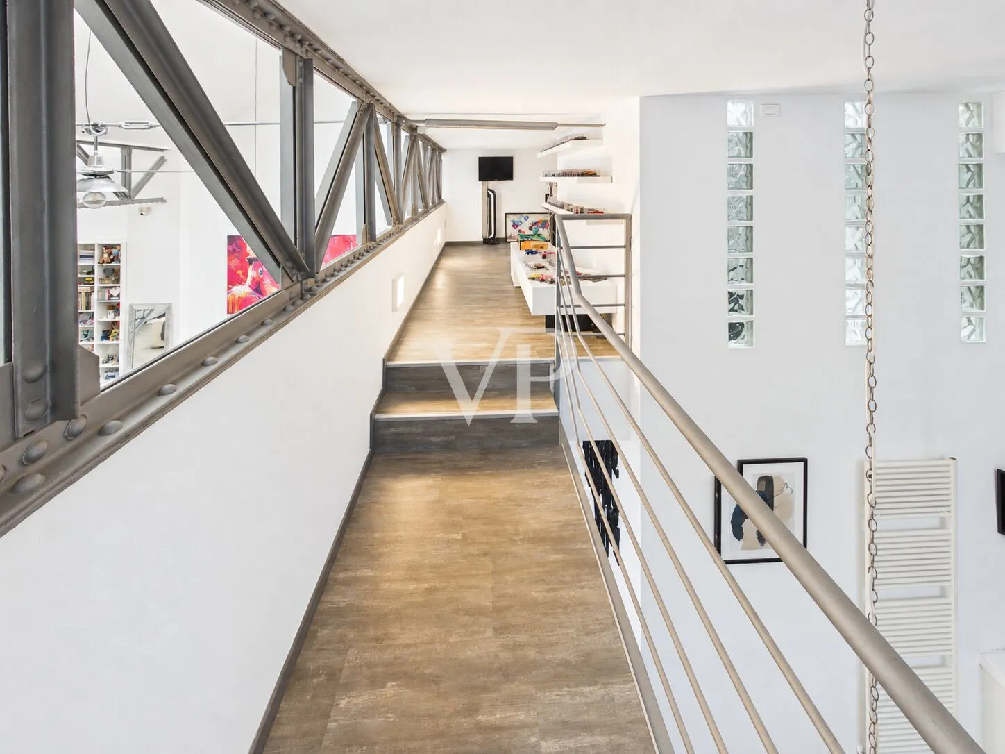 Loft exclusif en open space au charme authentique