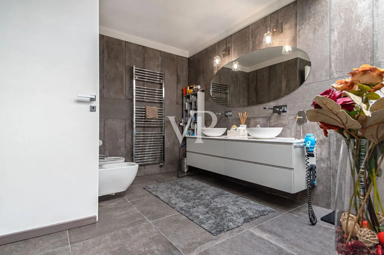 Loft exclusif en open space au charme authentique