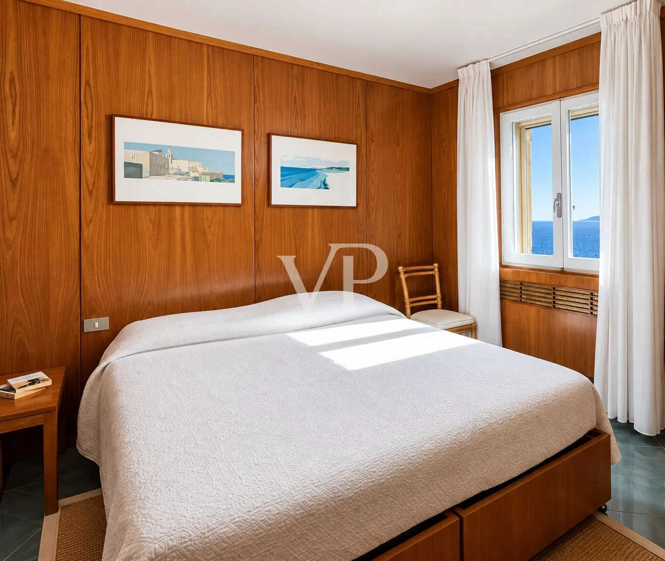Villa mit Panoramablick auf das Meer mit direktem Zugang und Pool in Cala Piccola