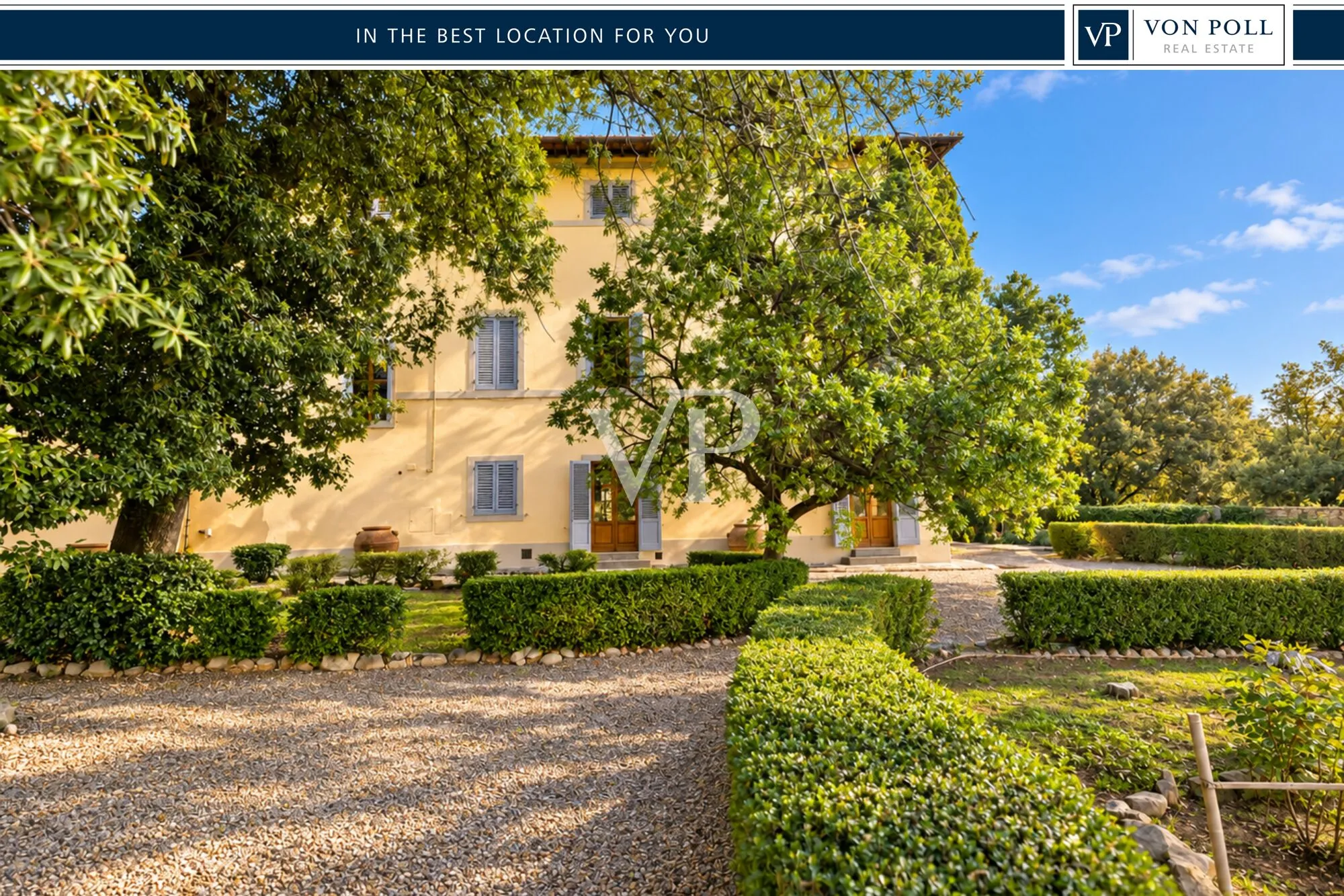 Tenuta di Prestigio con Villa, Frantoio e Piscina Panoramica alle Porte di Firenze