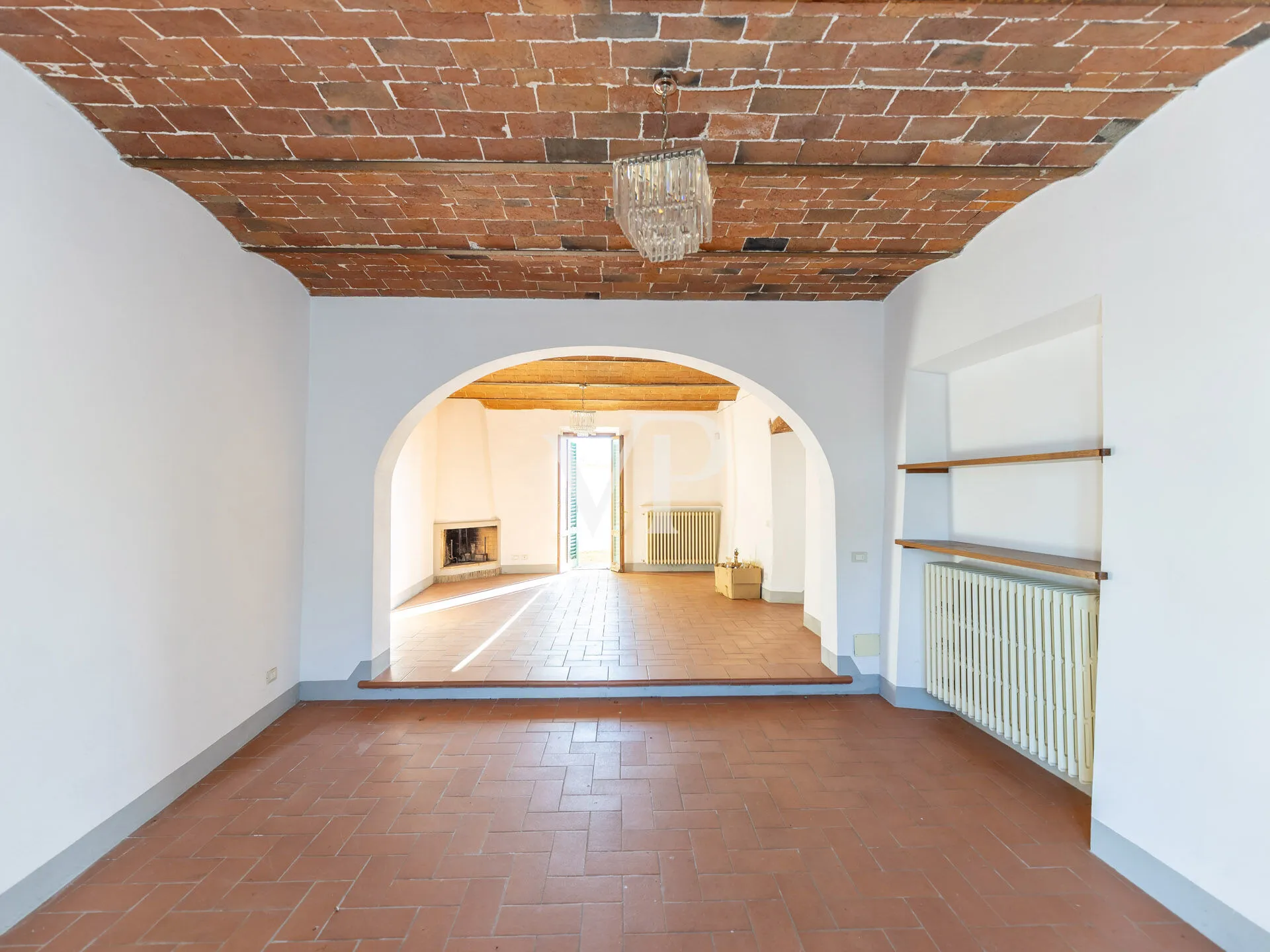 Prestigious Estate with Villa, Olive Oil Mill, and Panoramic Pool on the Outskirts of Florence