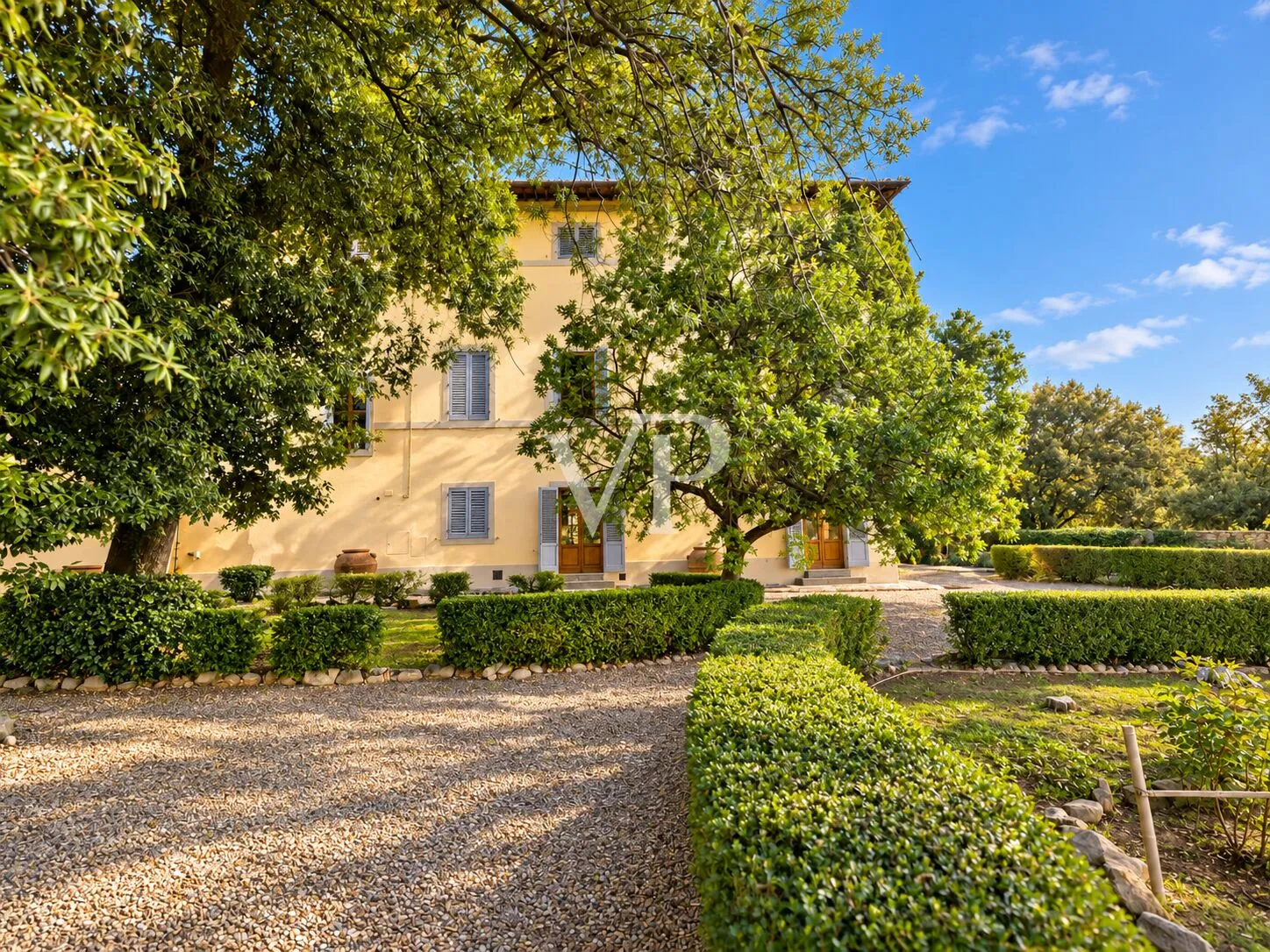 Domaine de prestige avec villa, moulin à huile et piscine panoramique aux portes de Florence