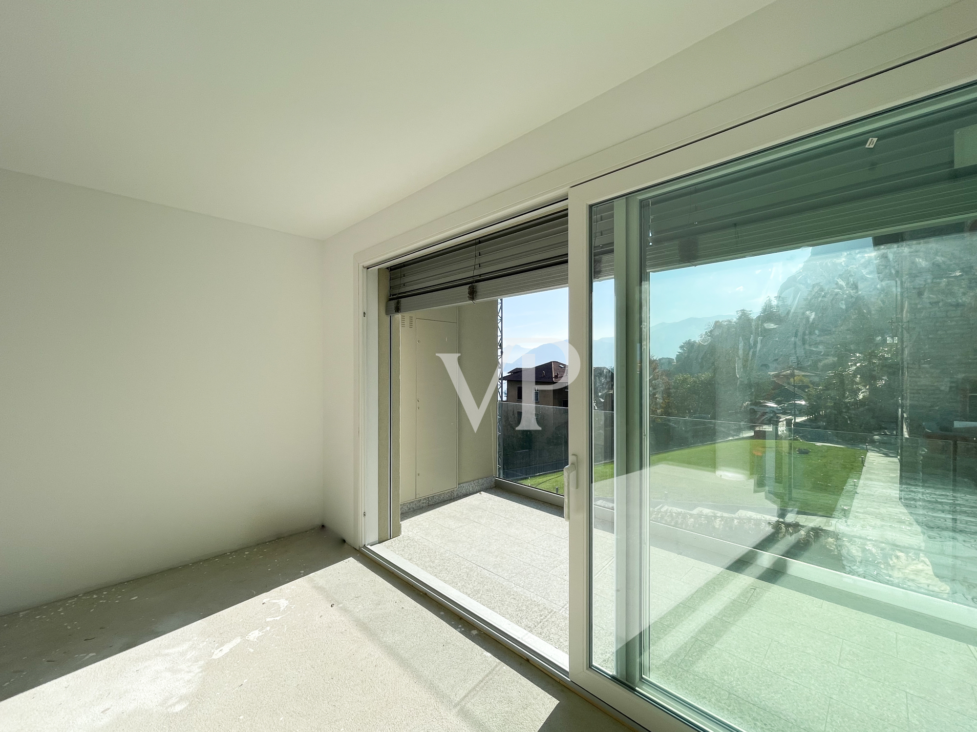 Neu gebaute Wohnungen mit Blick auf den Comer See
