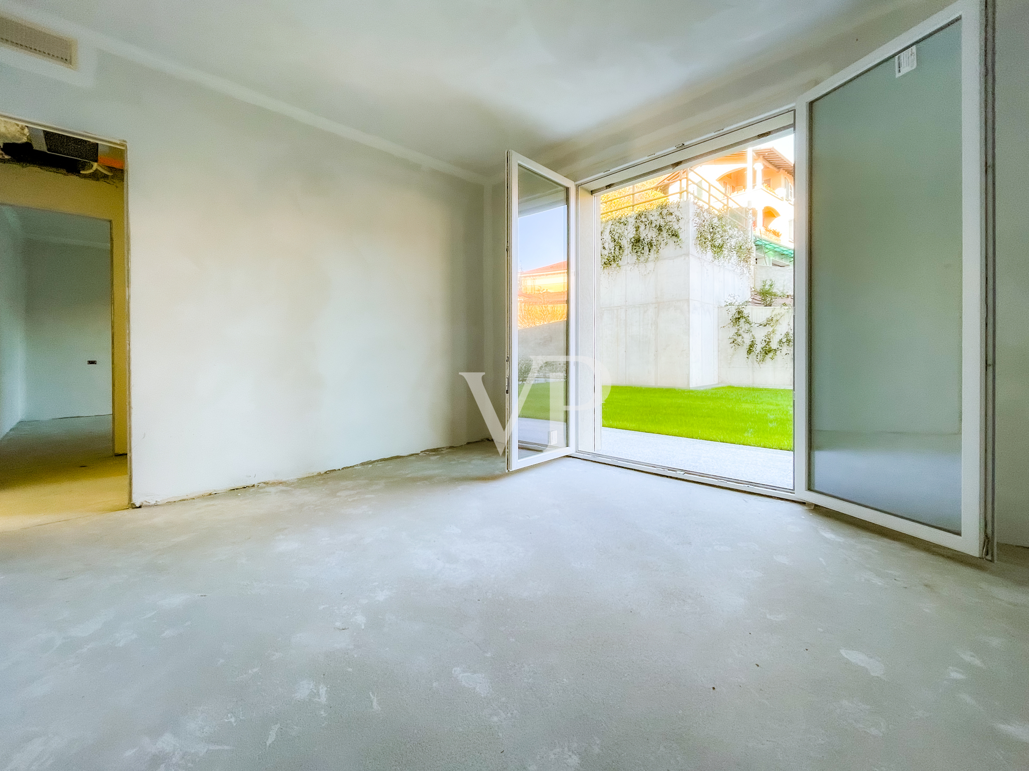 Neu gebaute Wohnungen mit Blick auf den Comer See