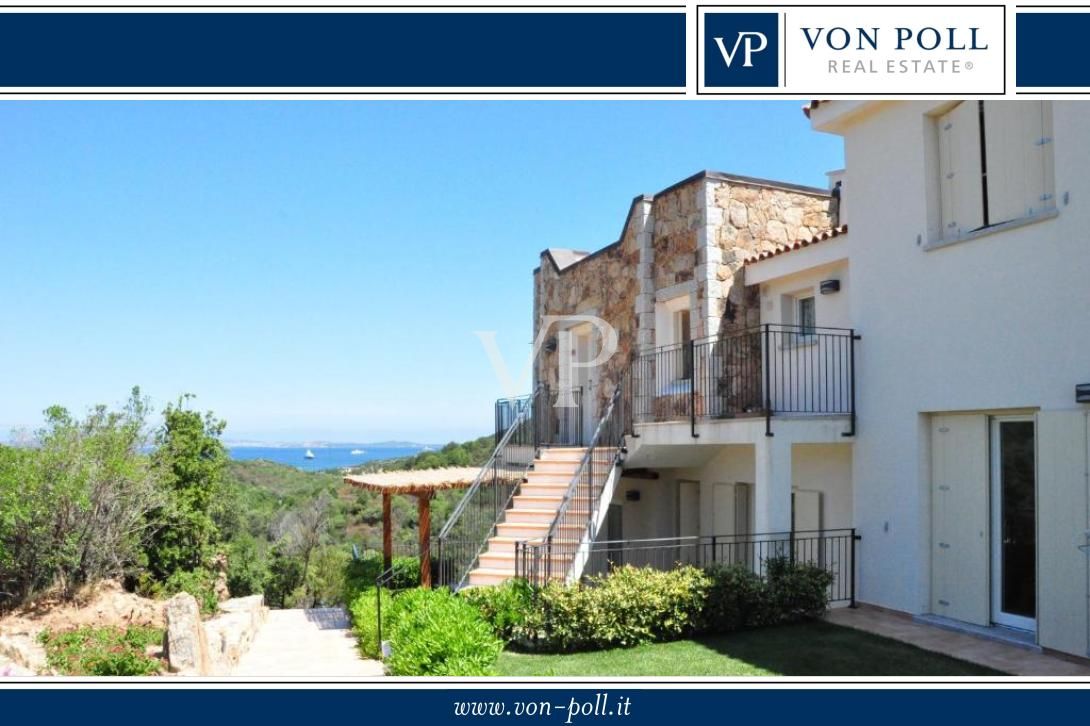 Exquisite three- and four-bedroom apartments in the picturesque surroundings of Baja Sardinia