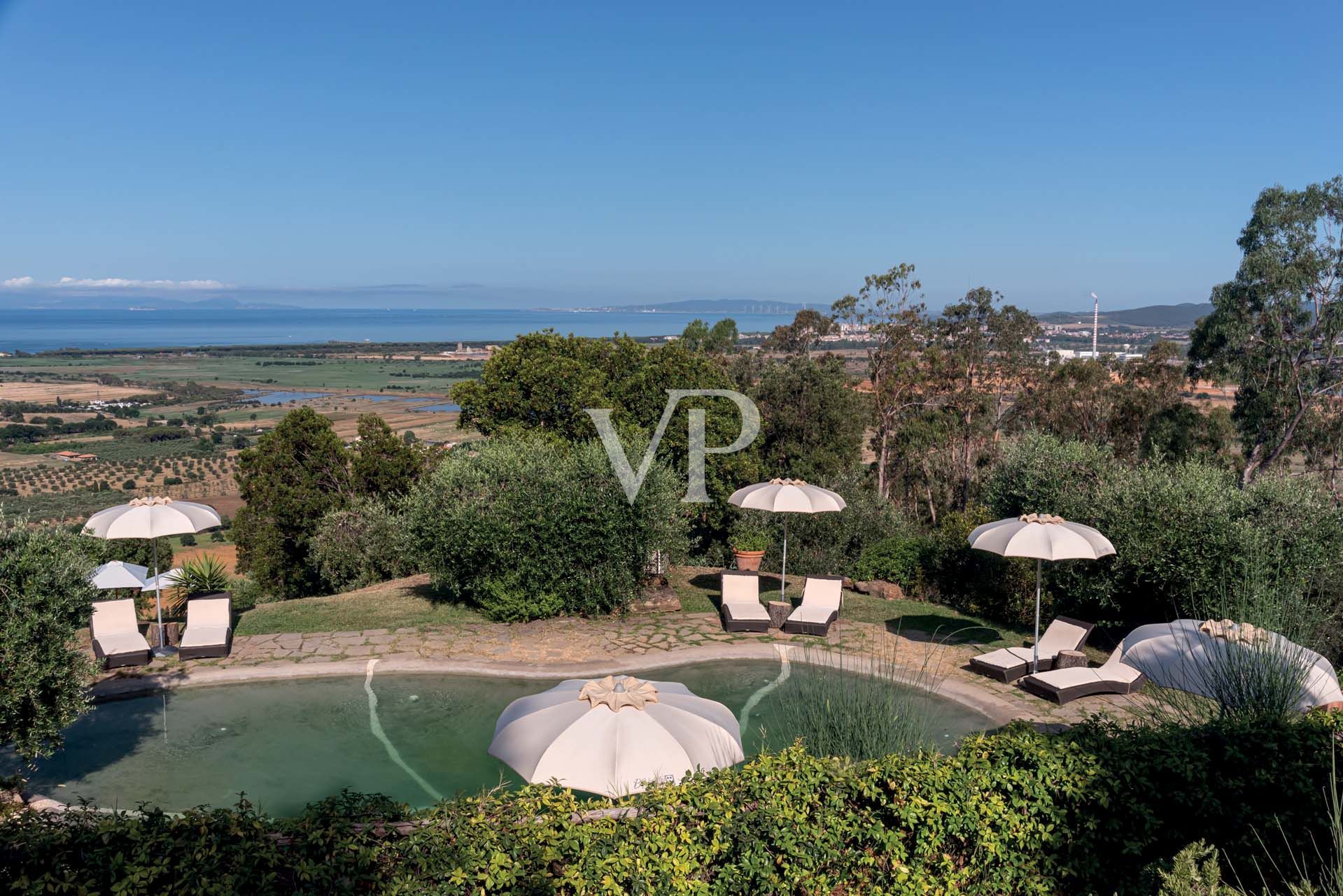 Prestigiosa finca con vistas al mar en Punta Ala