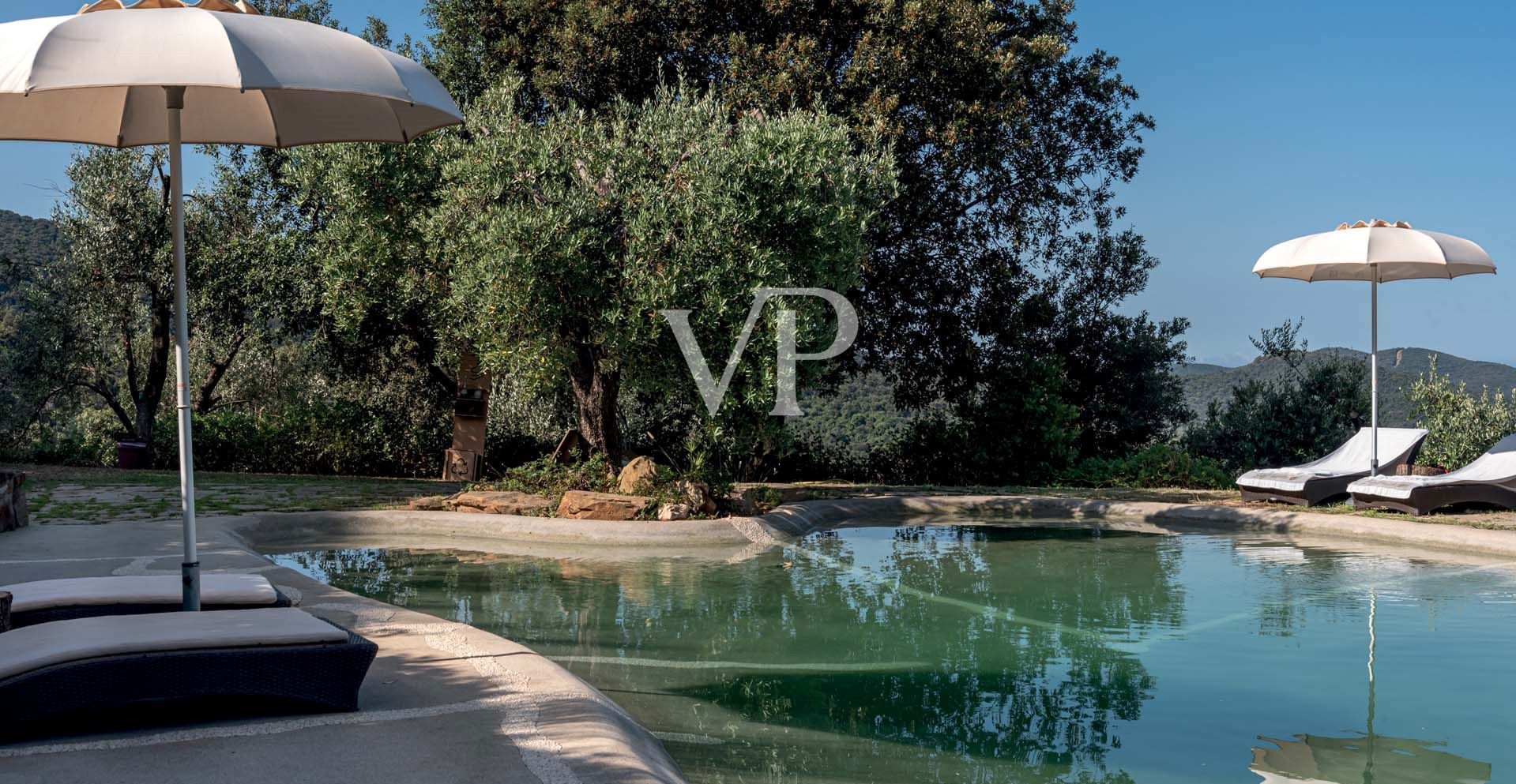 Prestigiosa finca con vistas al mar en Punta Ala