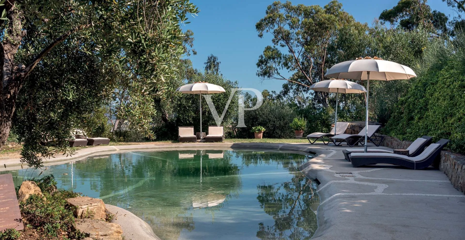 Tenuta di prestigio con vista mare a Punta Ala