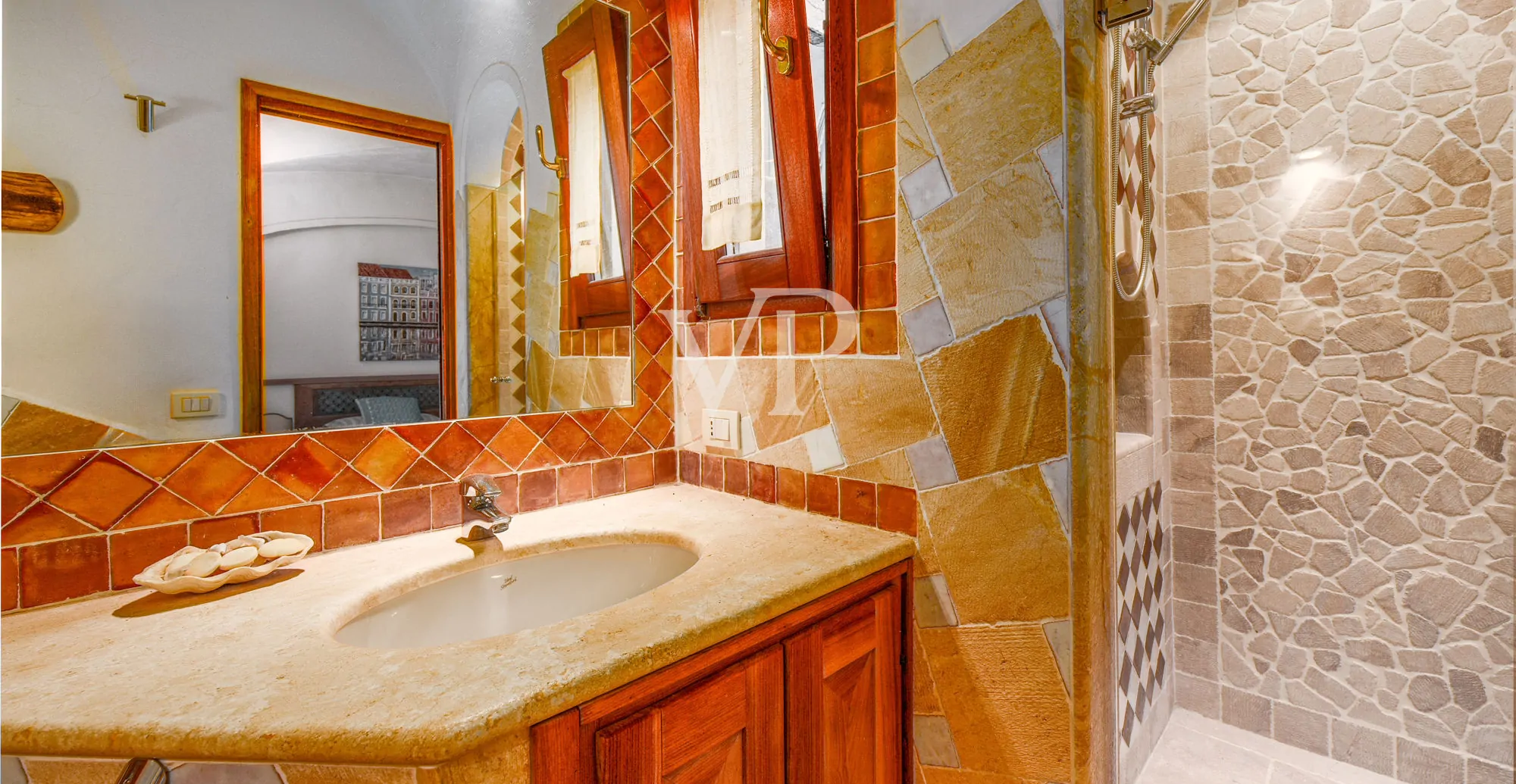 Historisches Gebäude im Herzen von Olbia