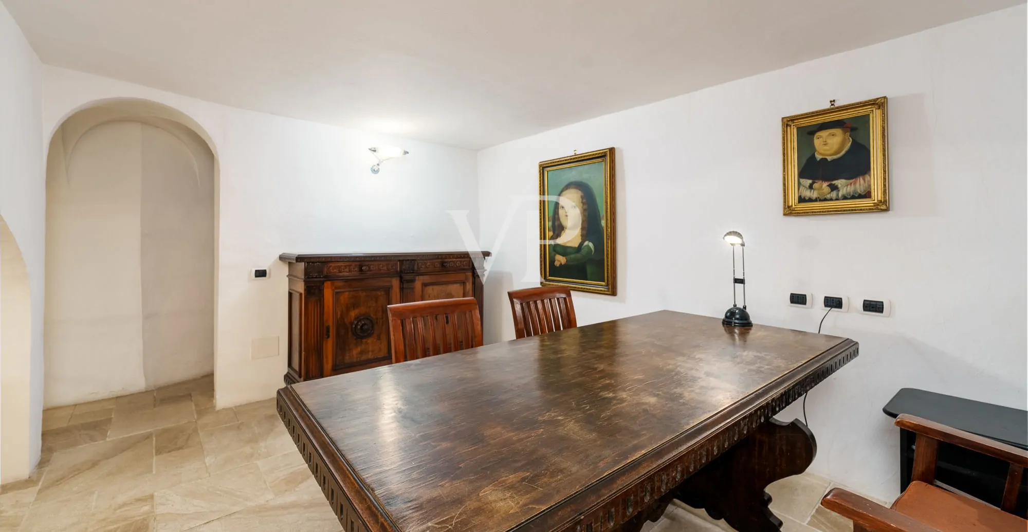 Historisches Gebäude im Herzen von Olbia