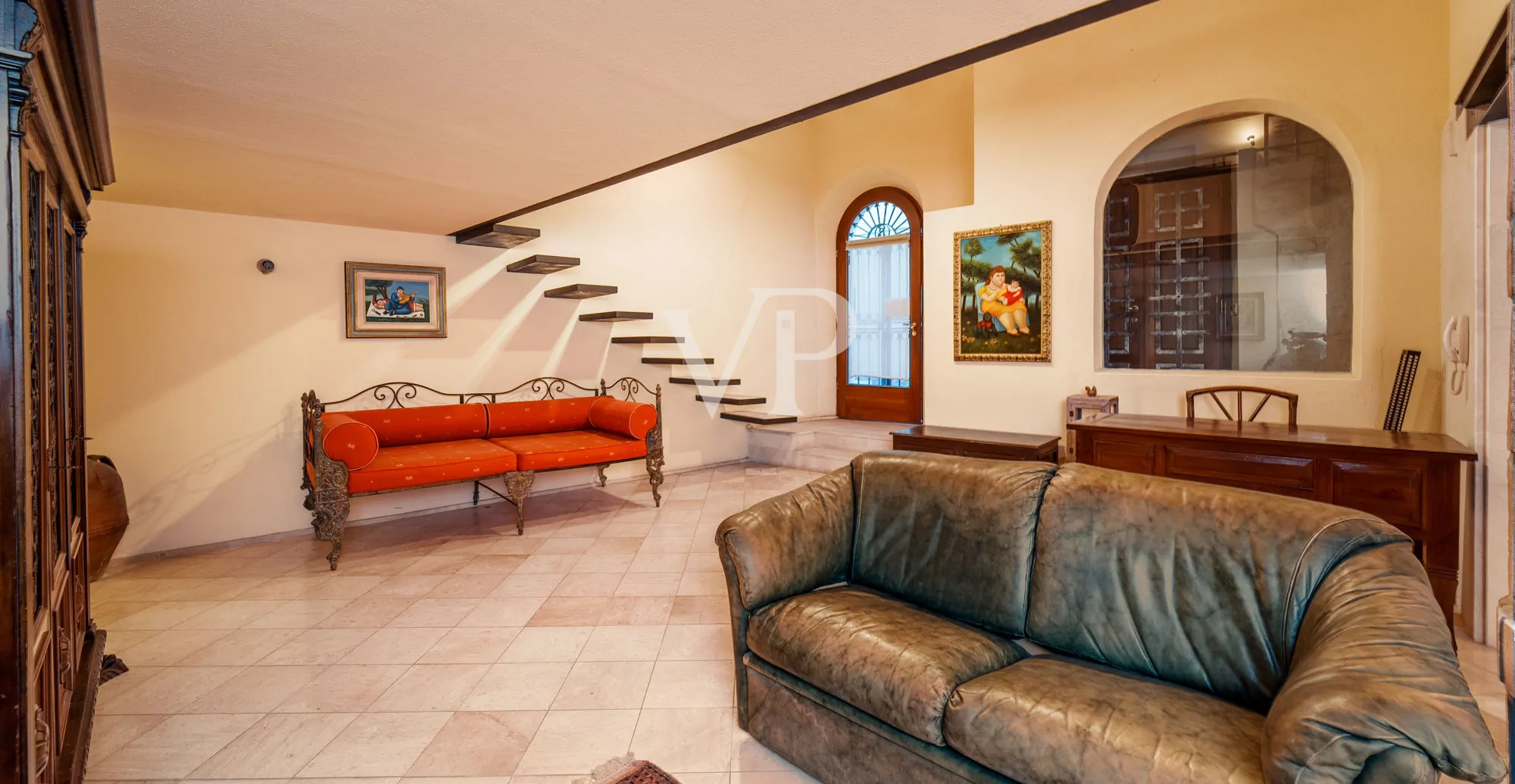 Historisches Gebäude im Herzen von Olbia