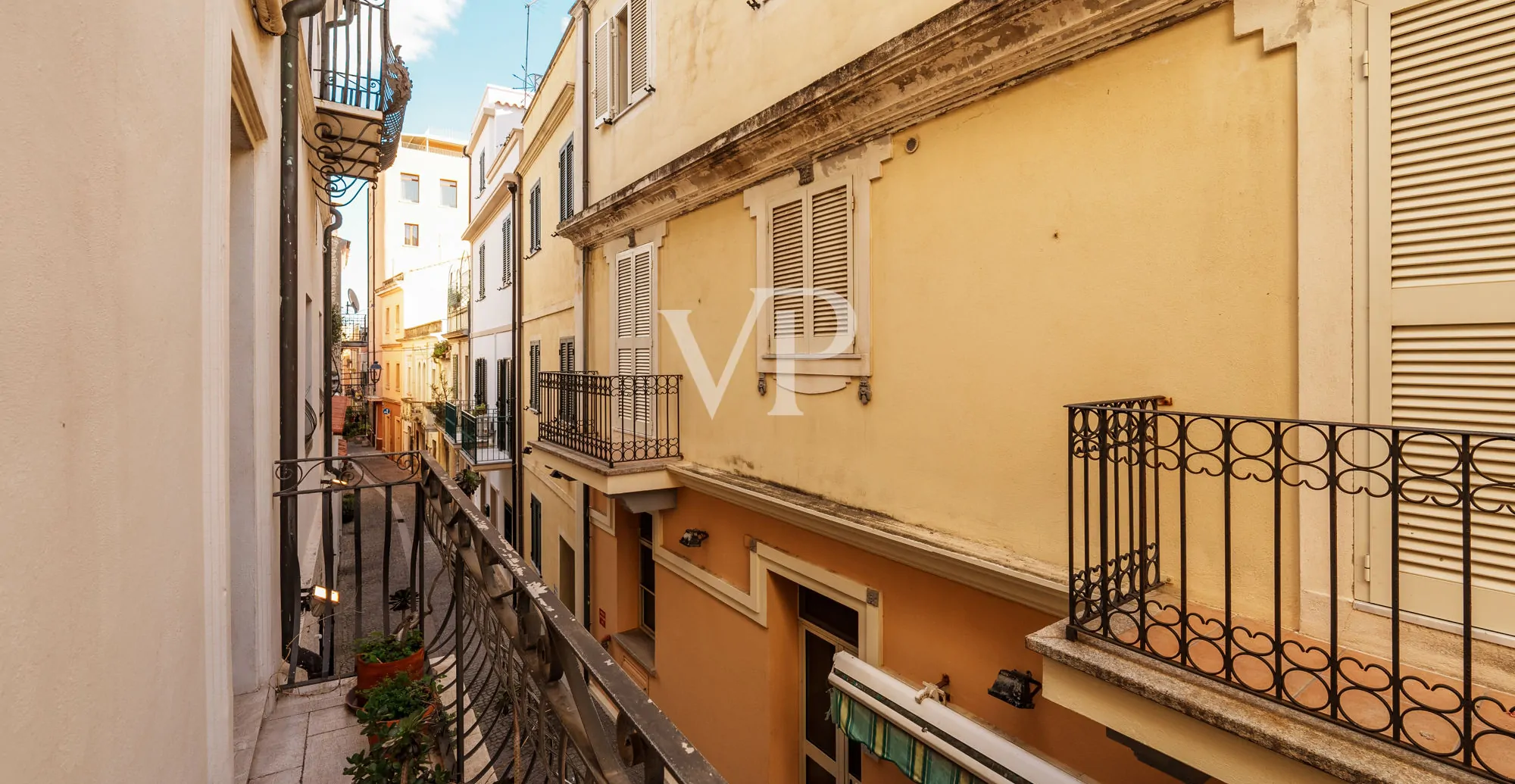 Historisches Gebäude im Herzen von Olbia