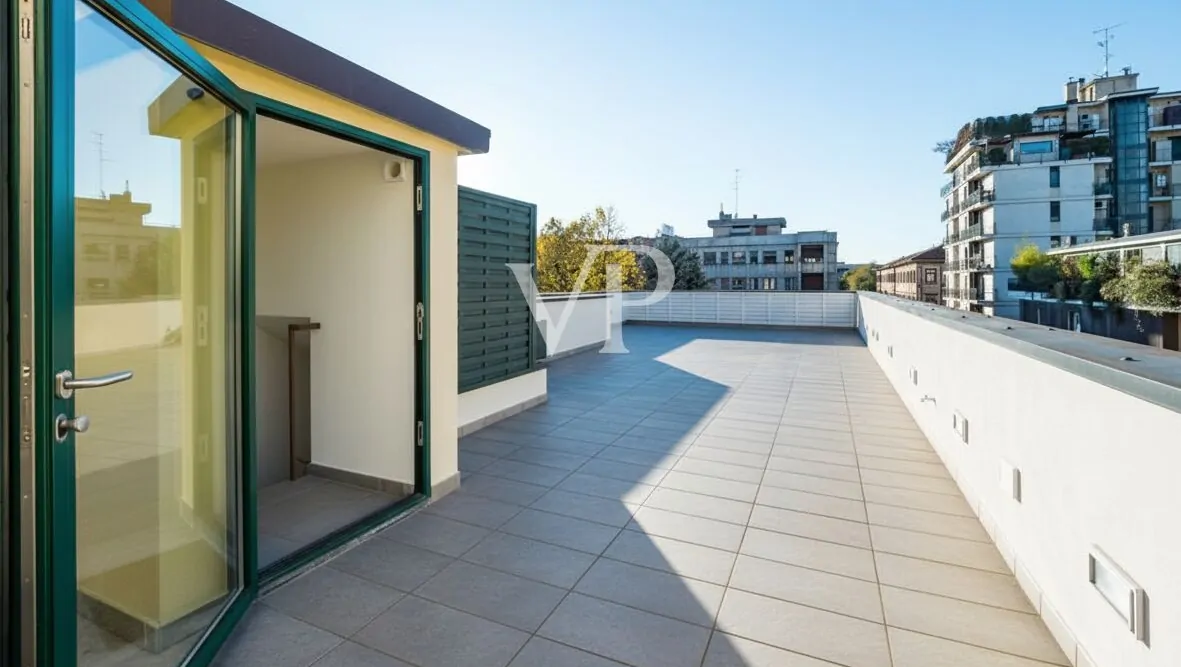 Repräsentative Drei-Zimmer-Wohnung auf zwei Ebenen mit großer Terrasse