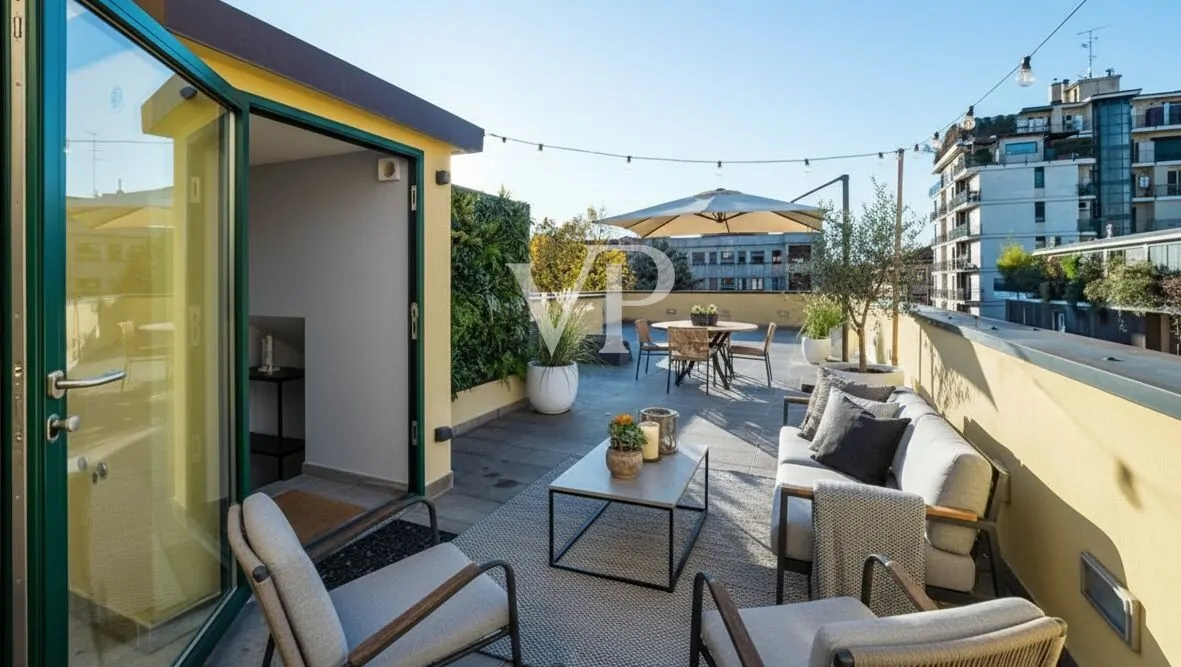 Repräsentative Drei-Zimmer-Wohnung auf zwei Ebenen mit großer Terrasse