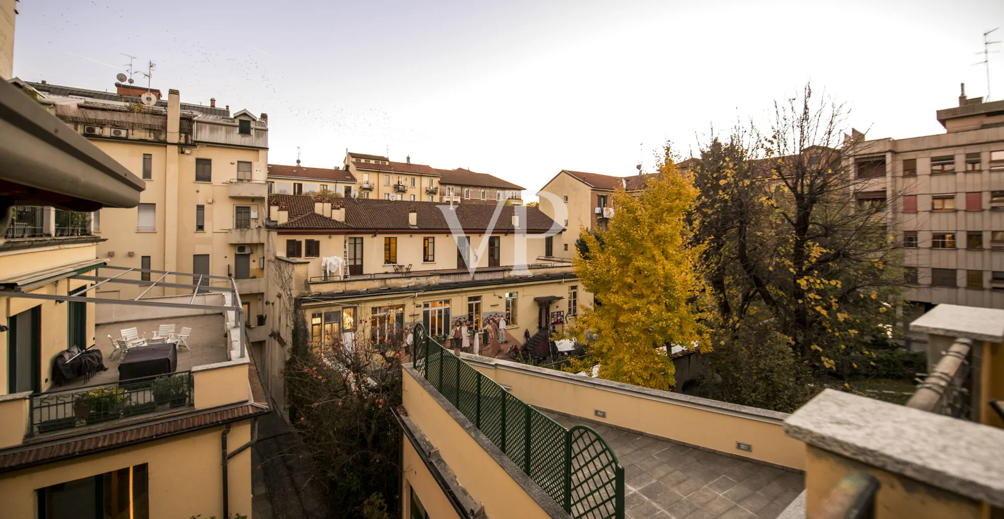 Prestigieux appartement de trois pièces sur deux niveaux avec grande terrasse