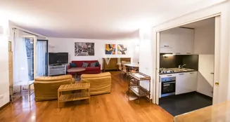 von_poll_real_estate_property_IT242941000_image_9