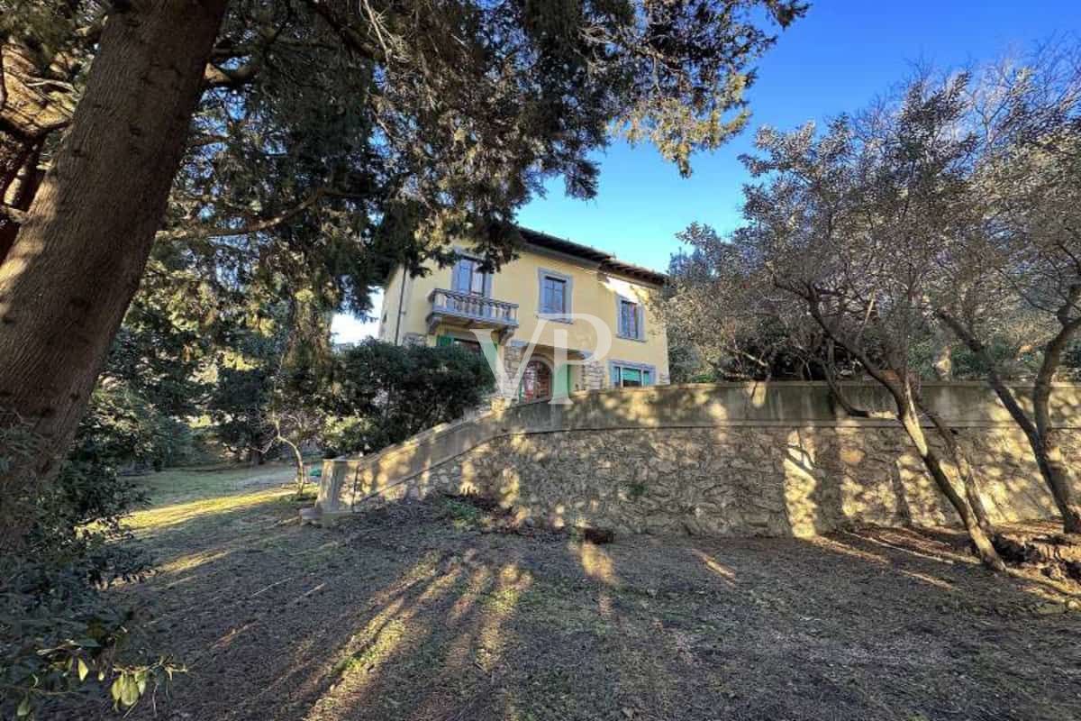 Unique historic property with spacious outdoor area