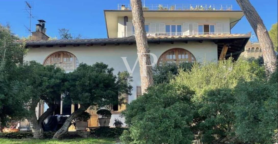Villa sul Mare: Eleganza e Comfort a Castiglioncello