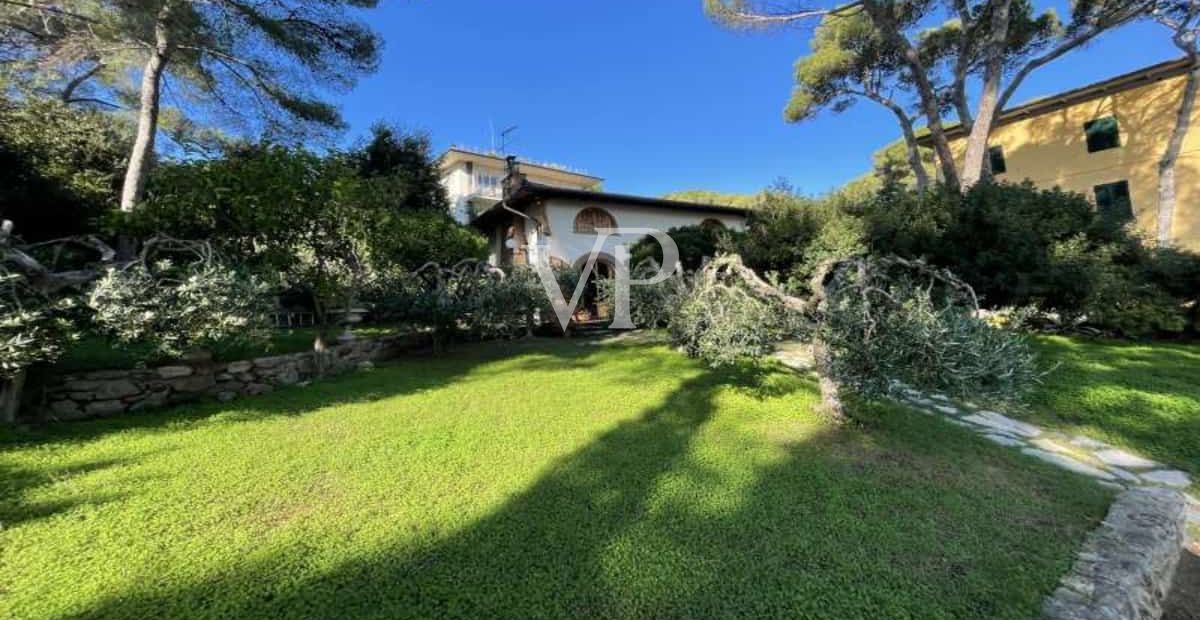 Villa sul Mare: Eleganza e Comfort a Castiglioncello
