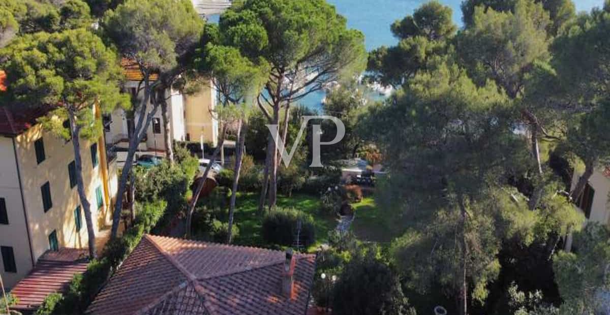 Villa sul Mare: Eleganza e Comfort a Castiglioncello