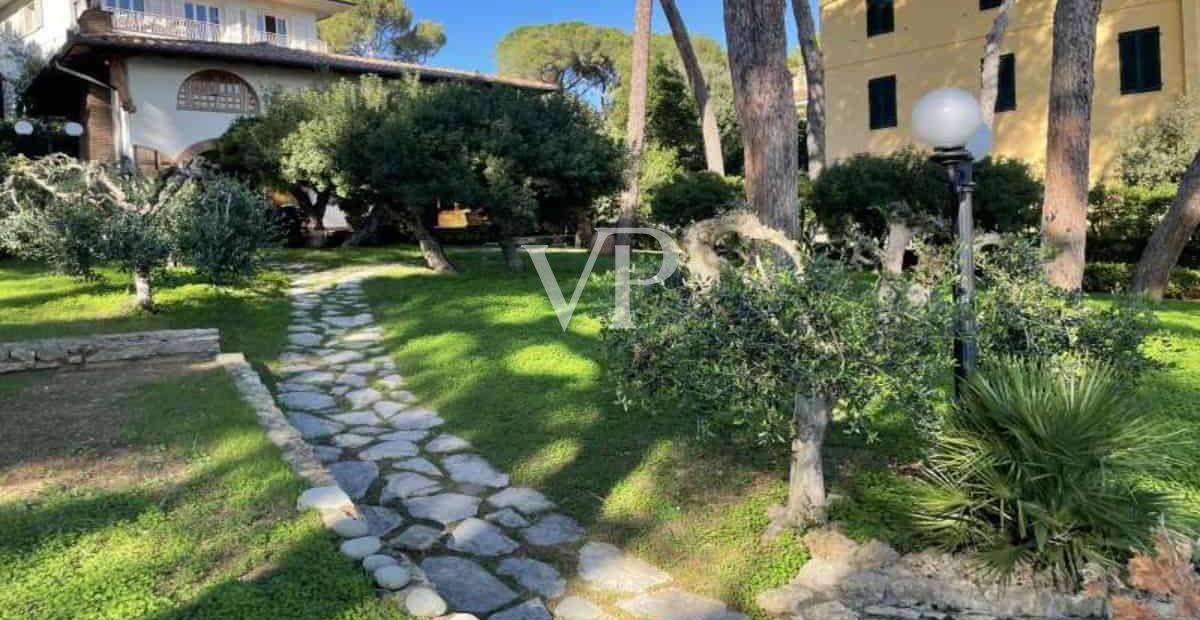 Villa sul Mare: Eleganza e Comfort a Castiglioncello