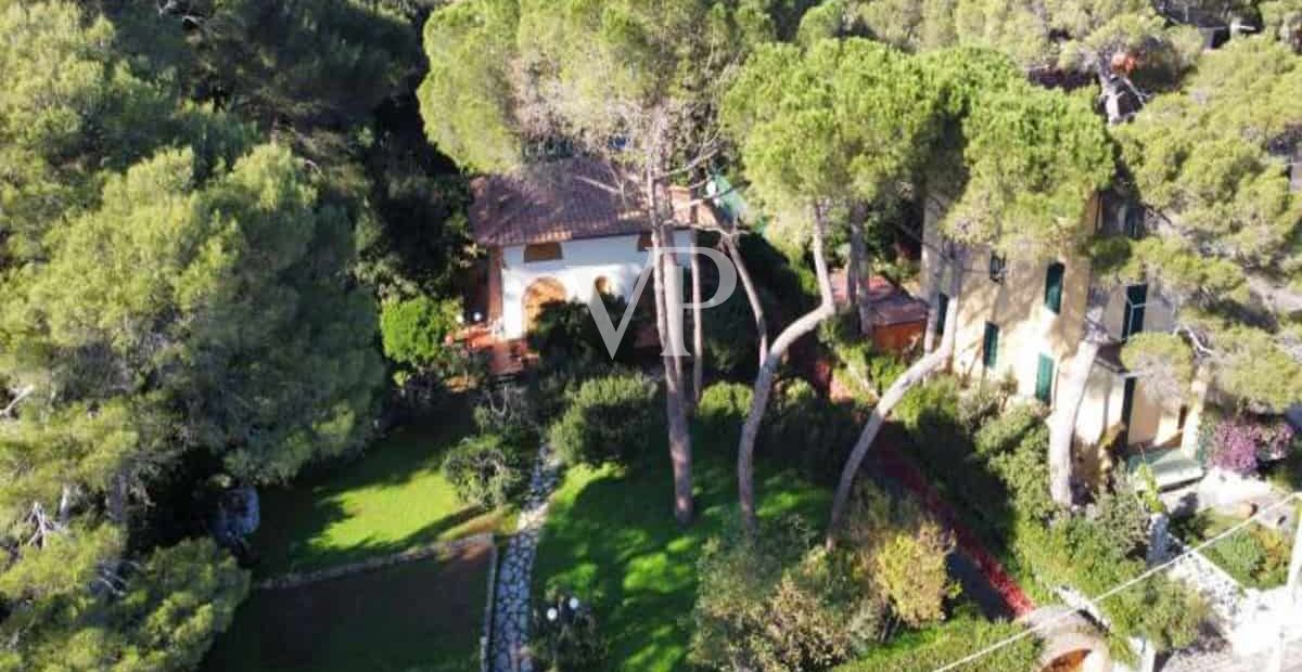 Villa sul Mare: Eleganza e Comfort a Castiglioncello