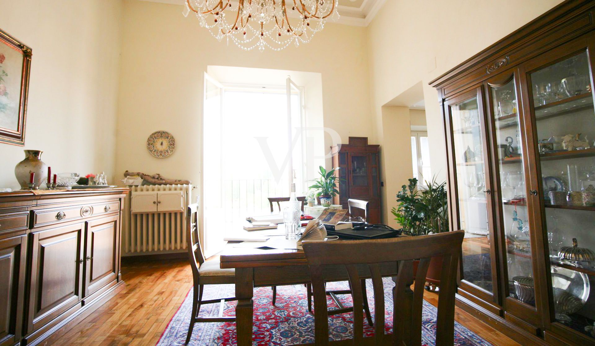 Luxuriöse Wohnung mit Panoramaterrasse in der Nähe des Doms