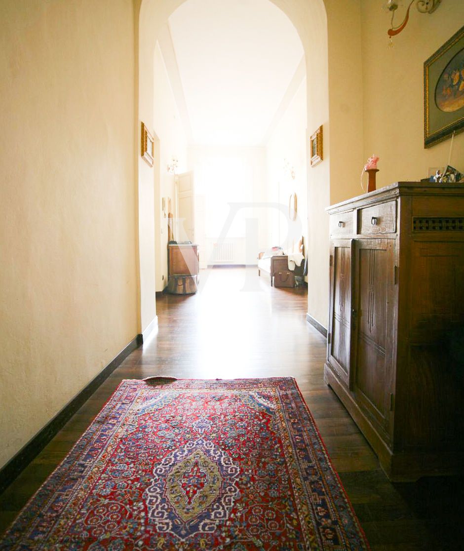 Luxuriöse Wohnung mit Panoramaterrasse in der Nähe des Doms
