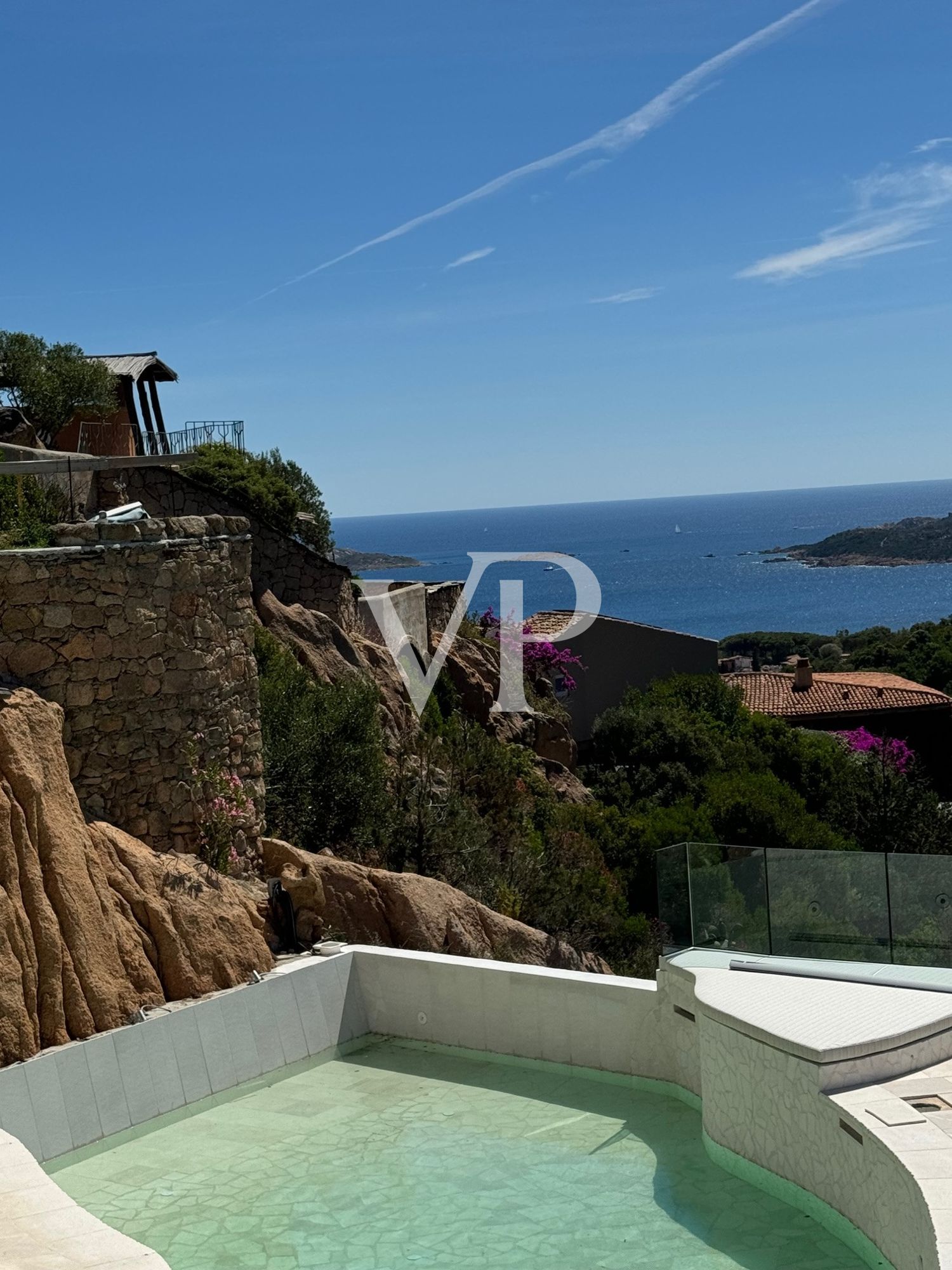 Pantogia, Sardinien: Repräsentative Villa mit atemberaubendem Meerblick