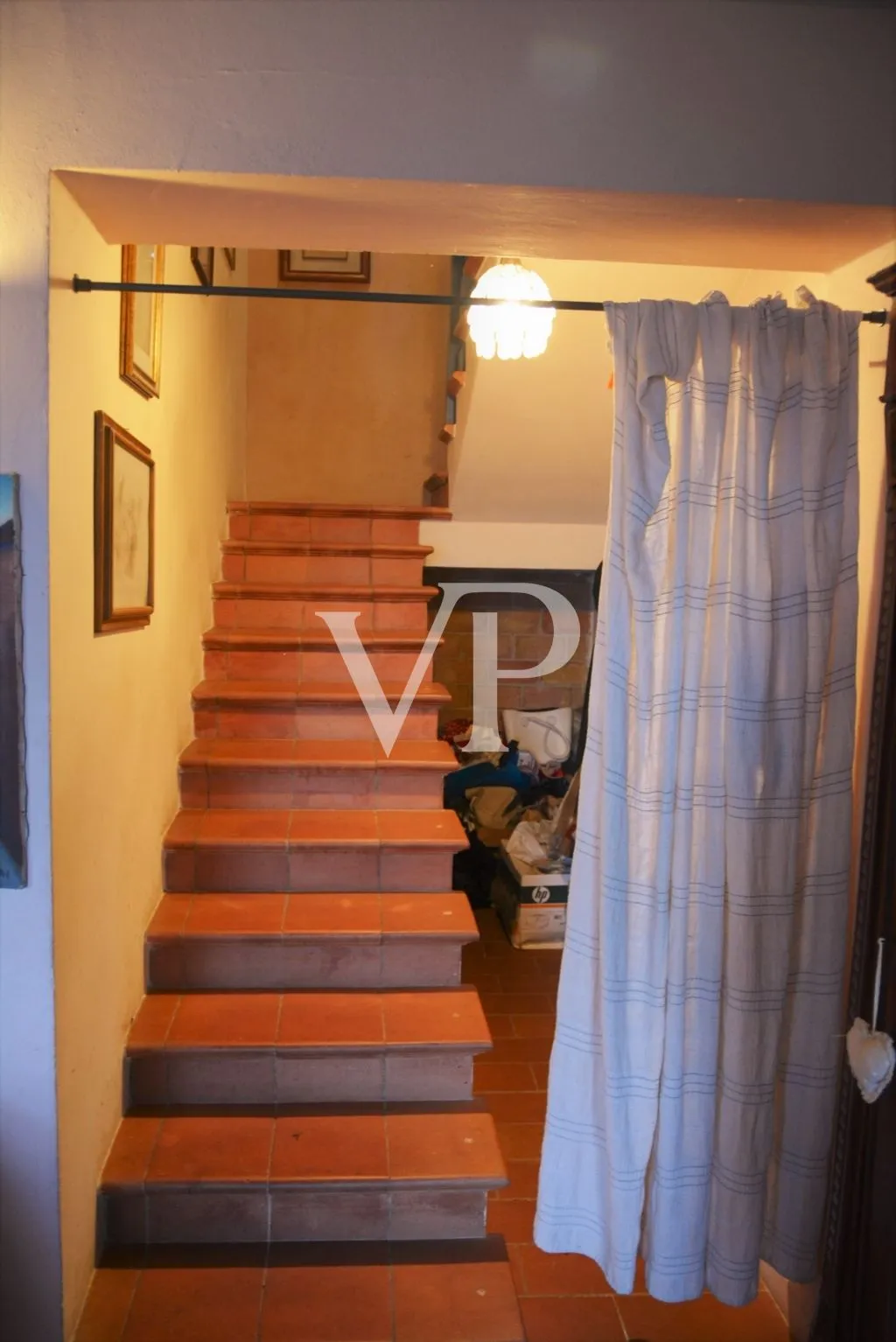 scala di accesso al piano primo