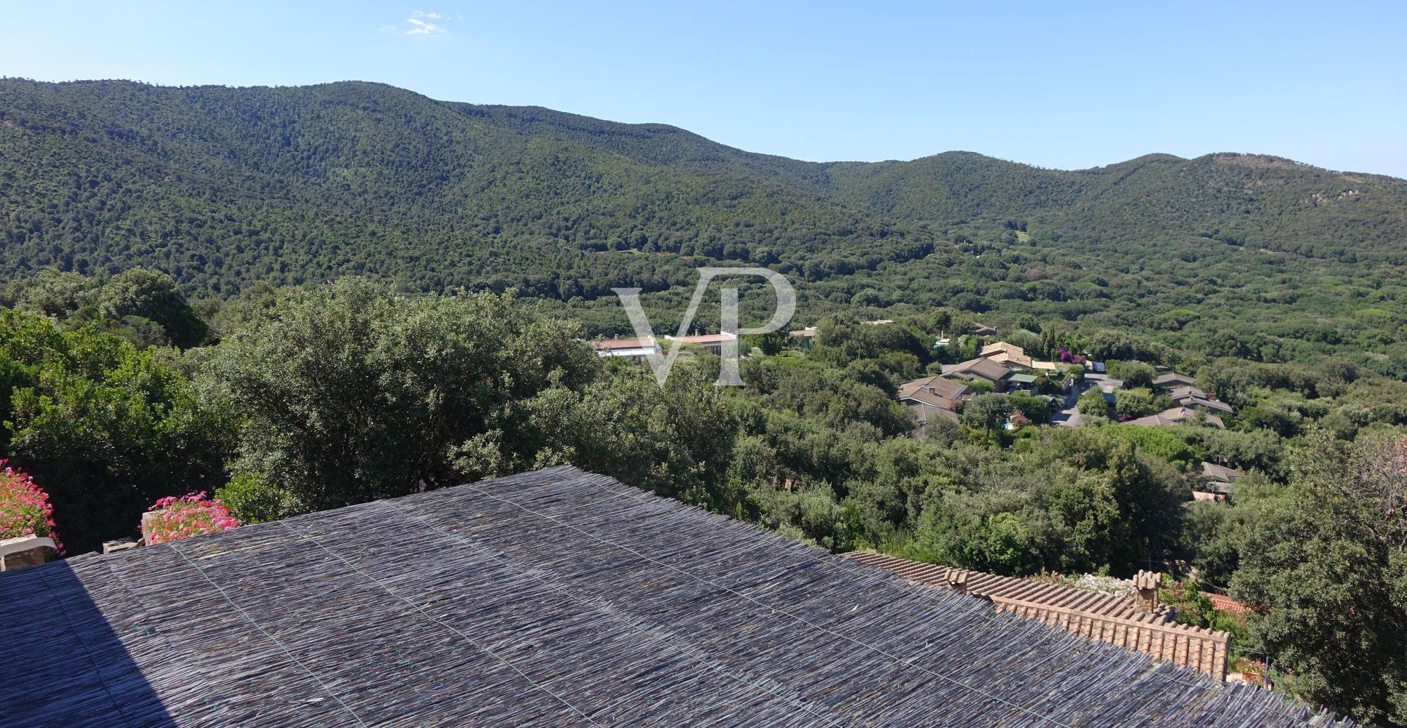 Villa esclusiva con vista panoramica mozzafiato a 180° a Punta Ala