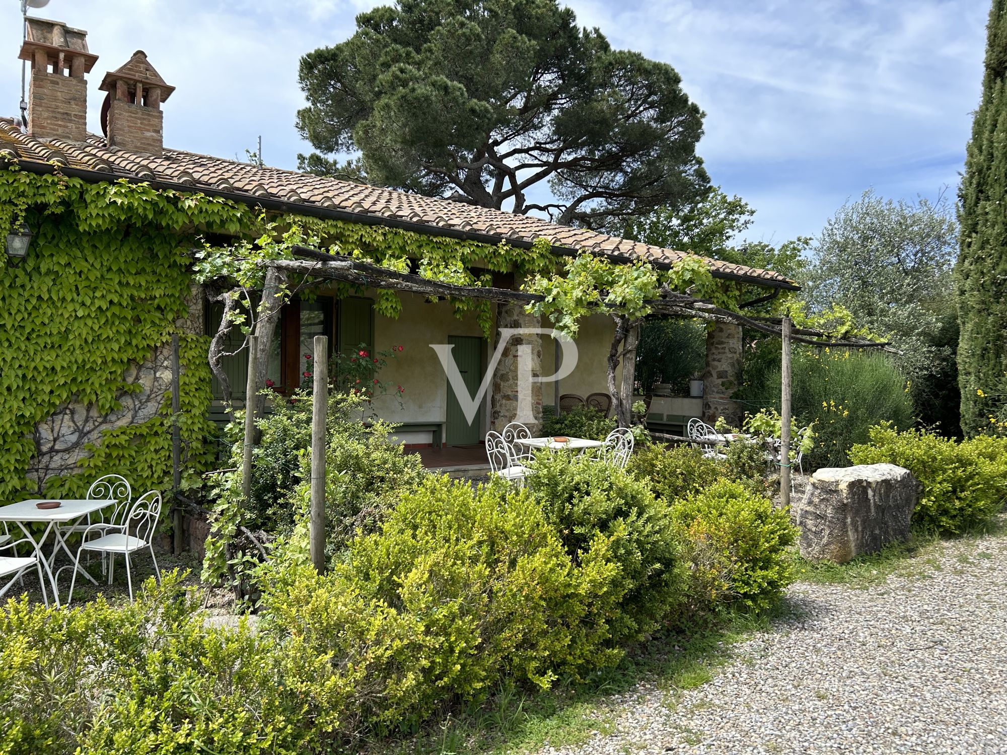 Magnificent Property Immersed In 220,000 Hectares In Chianti Classico Area