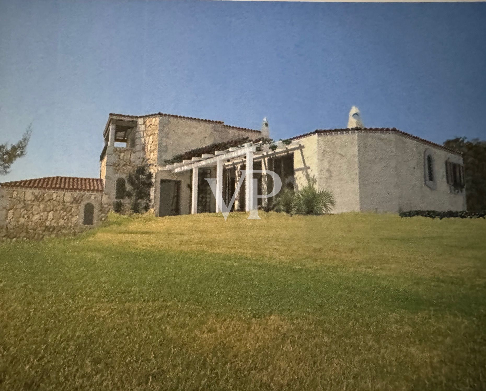 Villa à la ferme avec grande dépendance