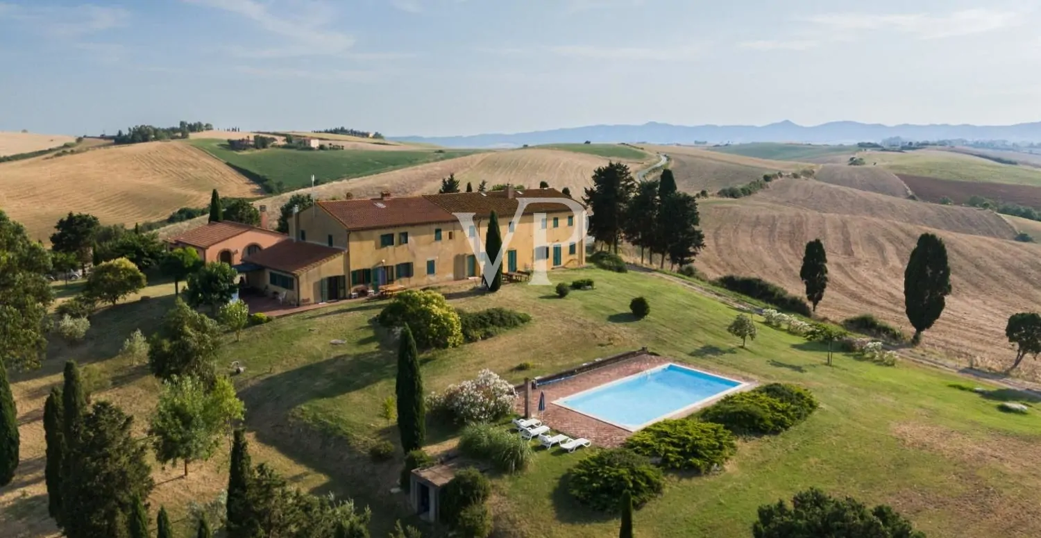 Sognare ad occhi aperti nel casolare toscano con vista mozzafiato