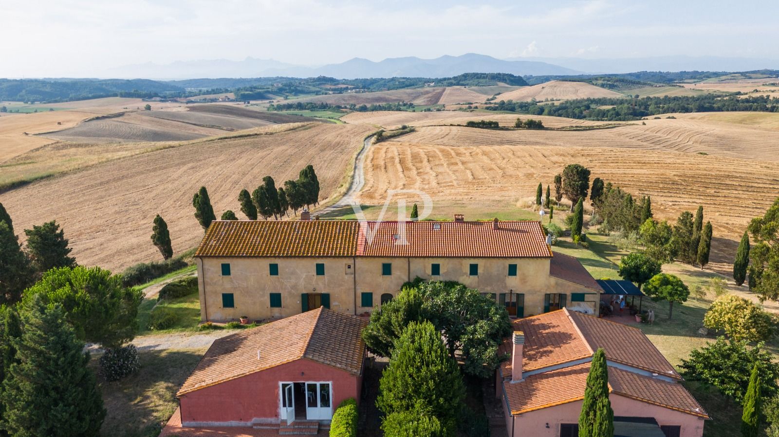 Sognare ad occhi aperti nel casolare toscano con vista mozzafiato