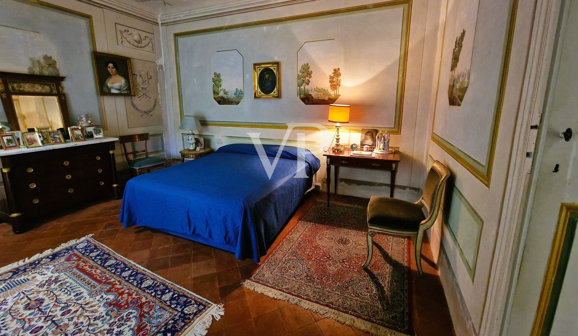 Palazzo Tereglio - altehrwürdiger Stil mit großem Potenzial